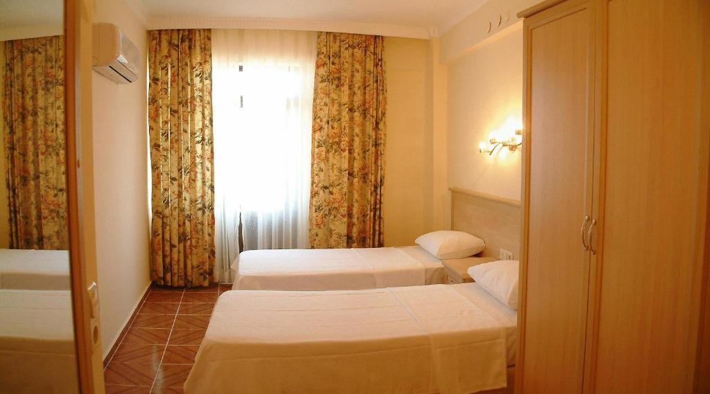 George & Dragon Beach Hotel Мармарис Номер фото